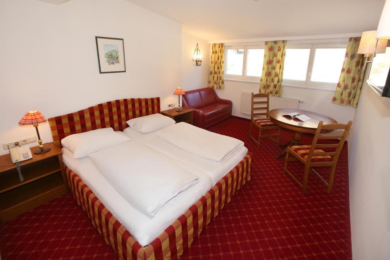 Hotel Lukashansl Hundsdorf  Extérieur photo